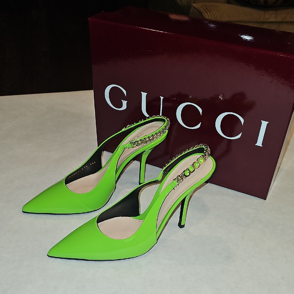 Gucci Women's Vibrant Green Slingback Heels - Picture 1 of 4